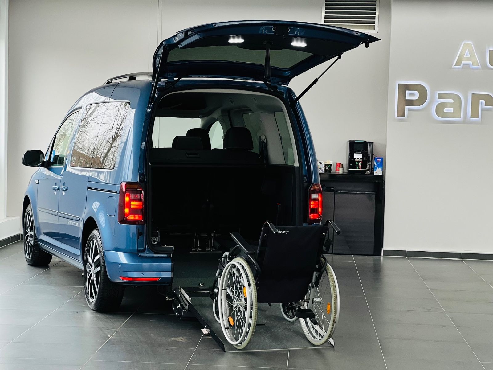 Caddy Edition 35 DSG Behindertengerecht-Rampe