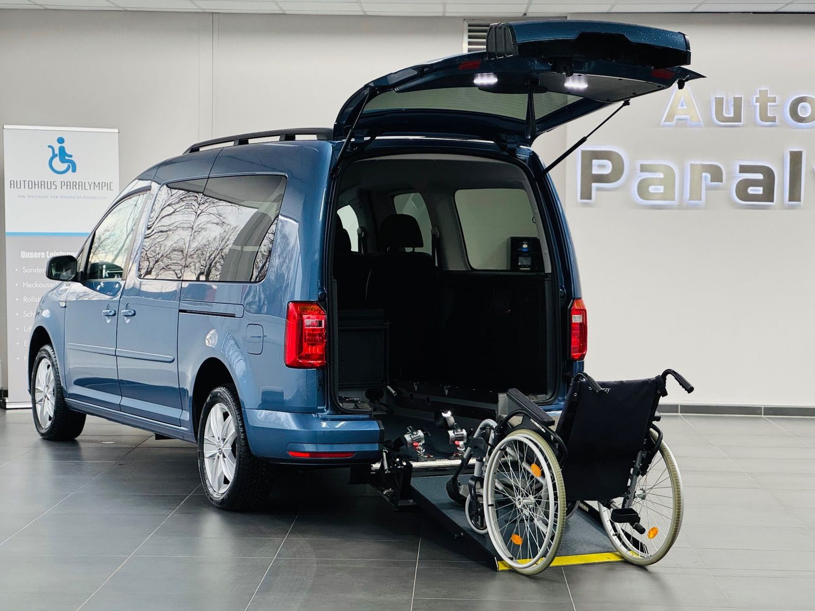 Caddy Maxi 2.0 TDI Behindertengerecht-Rampe