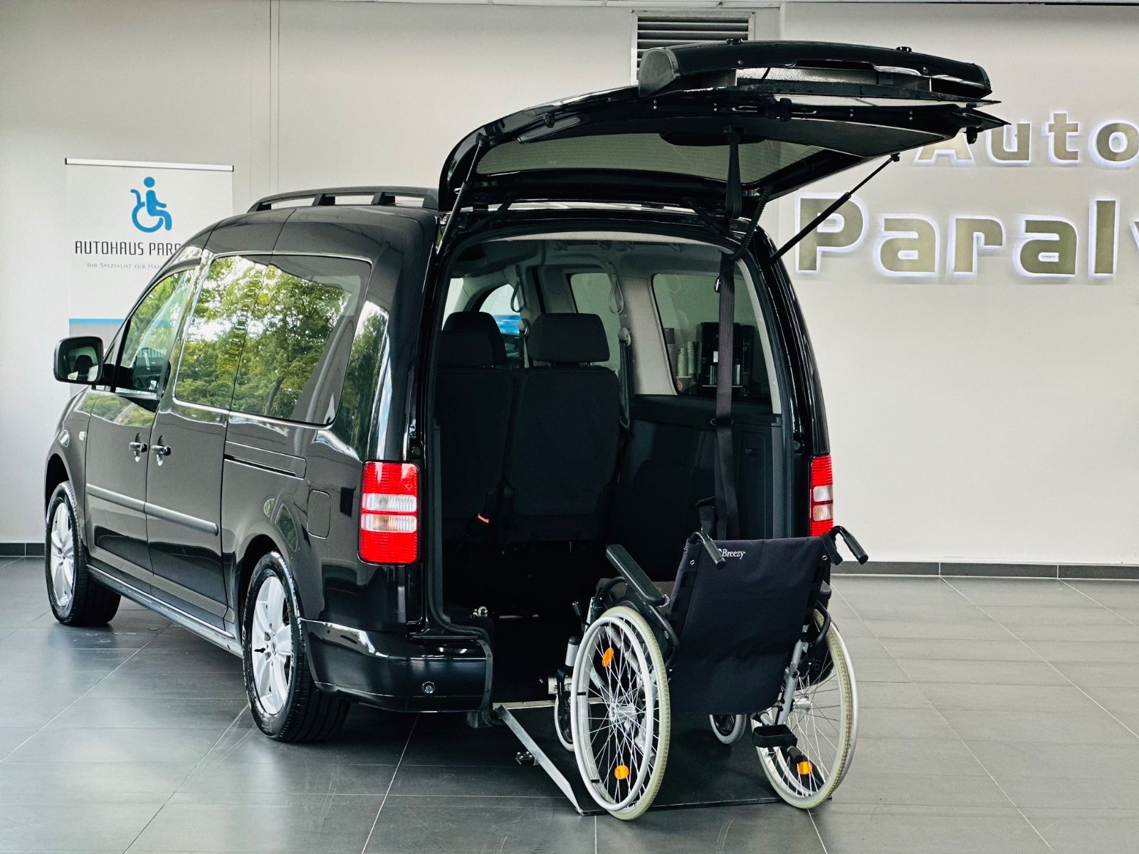 Caddy Maxi Comfortline Behindertengerecht-Rampe