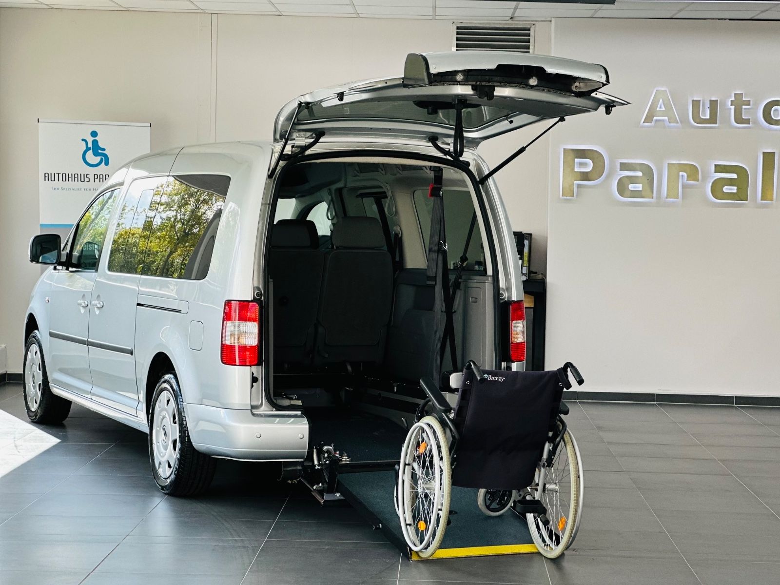 Caddy Maxi Life TDI Behindertengerecht-Rampe