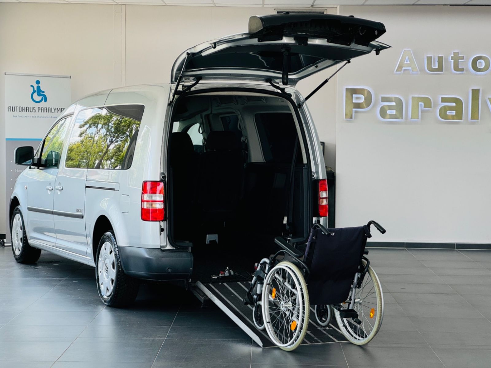 Caddy Maxi Roncalli Behindertengerecht-Rampe